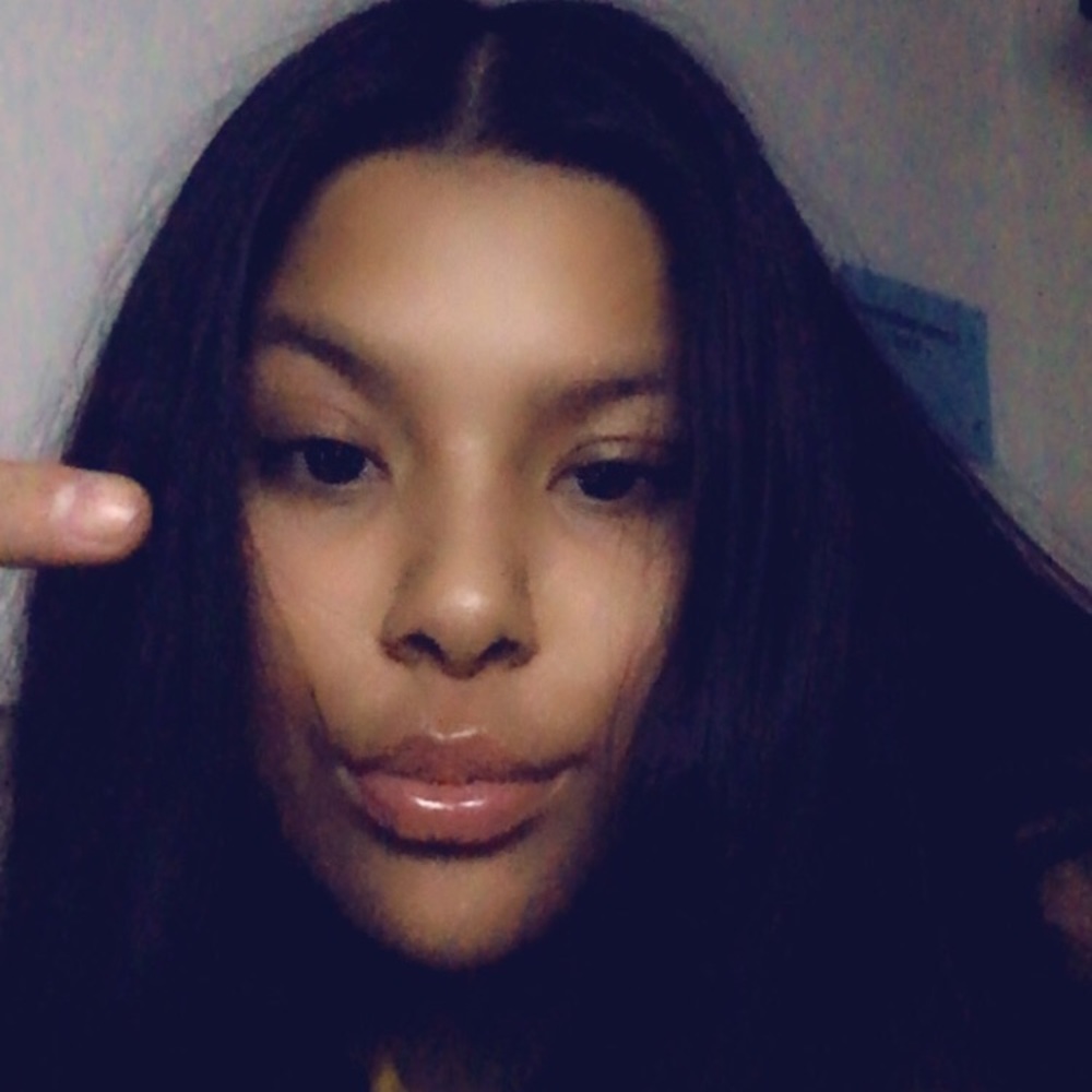 Meet your Posher, Kimberly